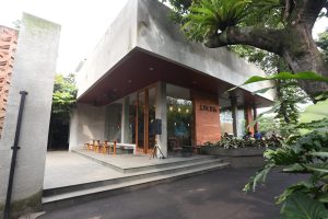 Menemukan Kedai Kopi Tersembunyi Di Gang Tua Hanoi Petualangan Rasa Di Jantung Kota Seribu Tahun